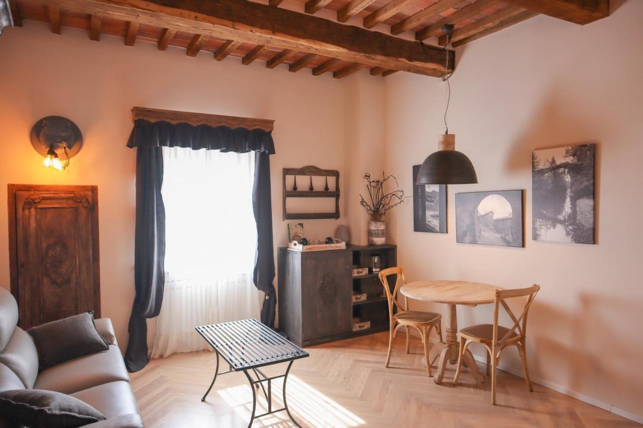 B&B La Taccola กาสเตลนูโอโว ดิ วัล ดิ เชชินา ภายนอก รูปภาพ